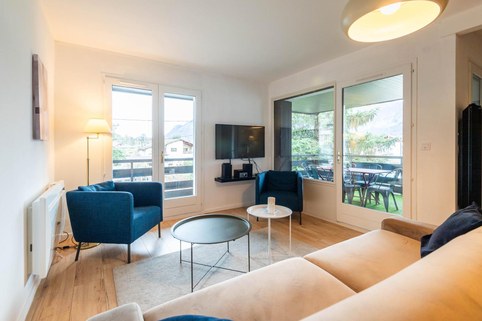 Bel Apt Terrasse A 2 Pas Du Lac 塞夫里耶 外观 照片