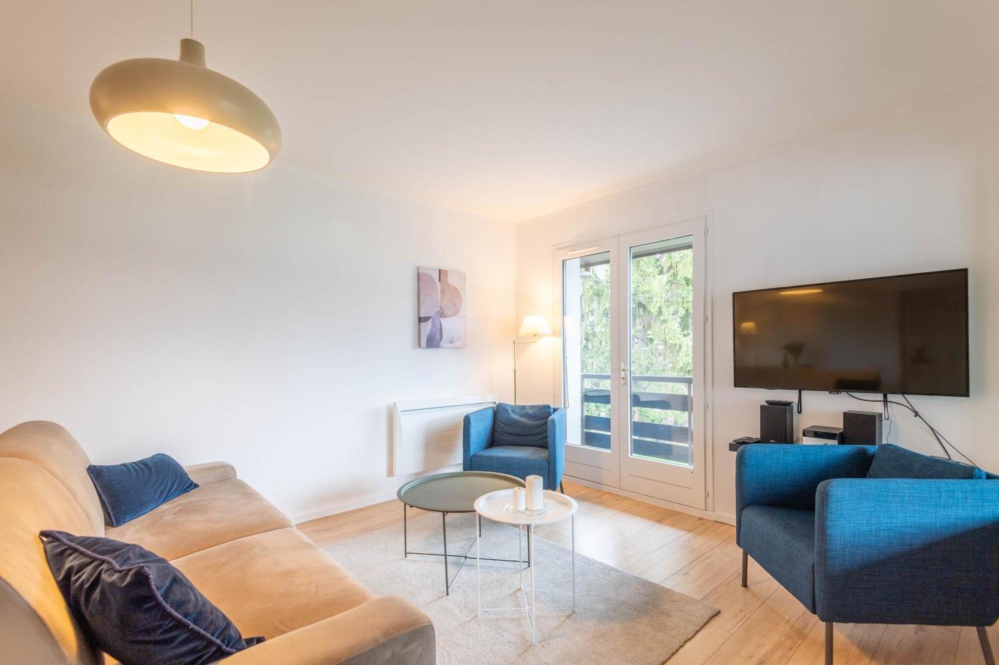 Bel Apt Terrasse A 2 Pas Du Lac 塞夫里耶 外观 照片