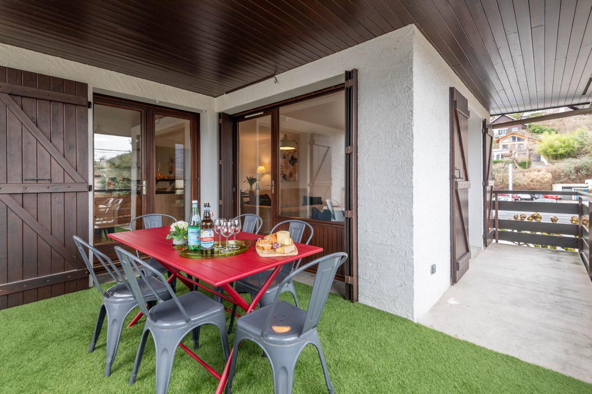 Bel Apt Terrasse A 2 Pas Du Lac 塞夫里耶 外观 照片